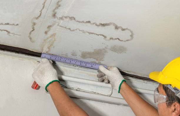 Reliable Flood Cleanup contractor in Lee's Summit, MO by Water Damage Irwin